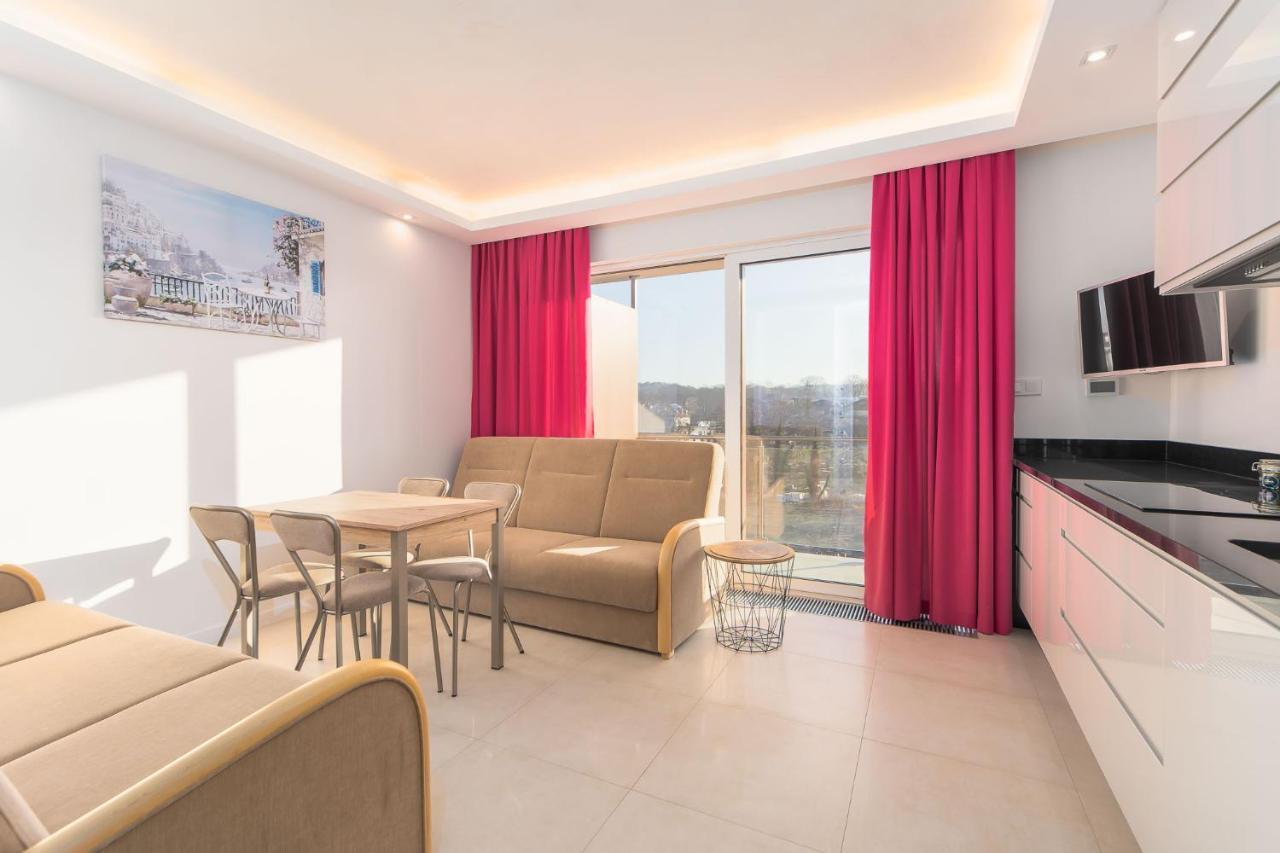 Apartamenty Flamingo By Noclegi Renters Miedzyzdroje Bagian luar foto
